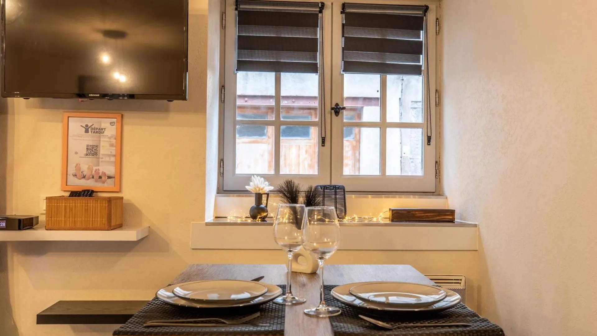 Appartement Nid Douillet - Elegant Studio En Plein Centre De Riom France